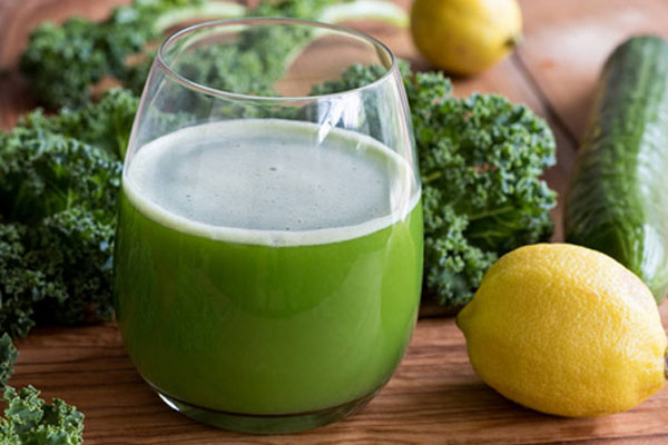 The multiple use temperature and humidity recorder is applied to kale transportation